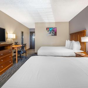 Queen Room Two Queen Beds Bathtub Disability Access or Non-Smoking